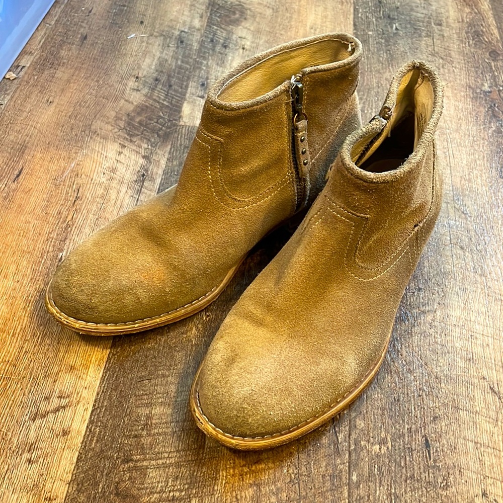 Worn booties - real leather